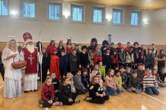 7ca03f95-a083-4cff-aede-1a3ff0c767d3