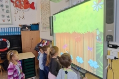 b4098550-e8fa-4922-93dd-f19e6aade1ba