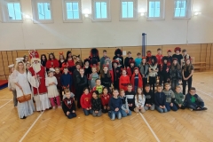 35c1dc2c-9e63-44c5-b3a6-e2fb574d65ac