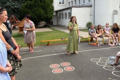 1e1bbe72-b2f7-4c26-8b26-8792394c030a