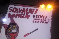 23