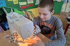 4cea2c7b-adaa-43ef-b43c-24d9ec25870a