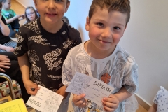 f3f9df22-5820-4e28-a3ed-8d306c7db389