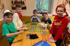 97c9d5fb-c133-434f-9a18-21bfbab999b8