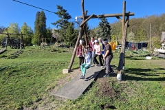 0e028246-2c7a-4c62-874b-100010290ac1