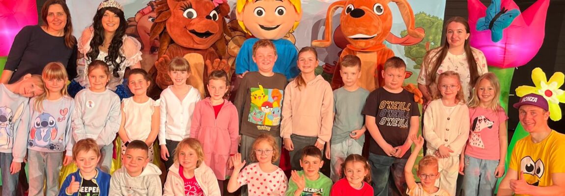 Bobík a jeho kamarádi na výletě